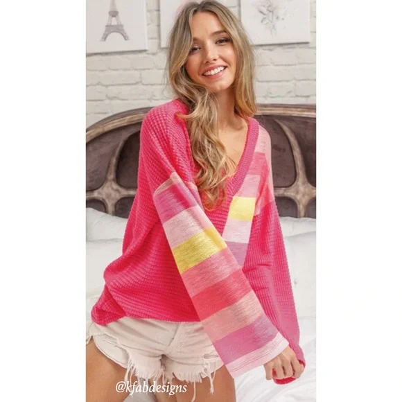 LAST 1! Fuchsia V Neck Lightweight Waffle Knit Color Block Top! - Picture 11 of 13